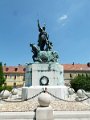 Dobo ter - Dobo Istvan szobra